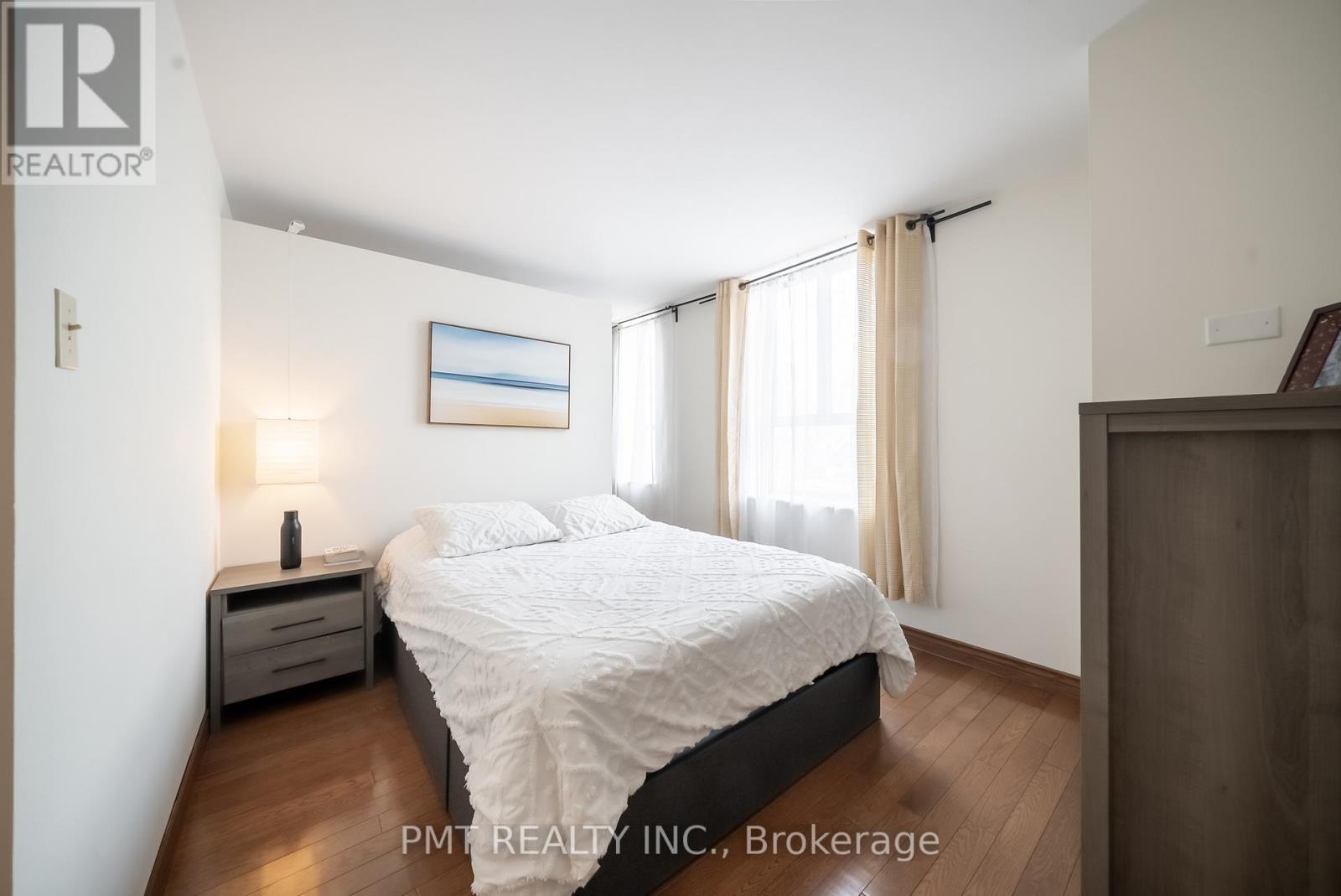 801 - 95 Lombard Street, Toronto, ON - Indoor Photo Showing Bedroom