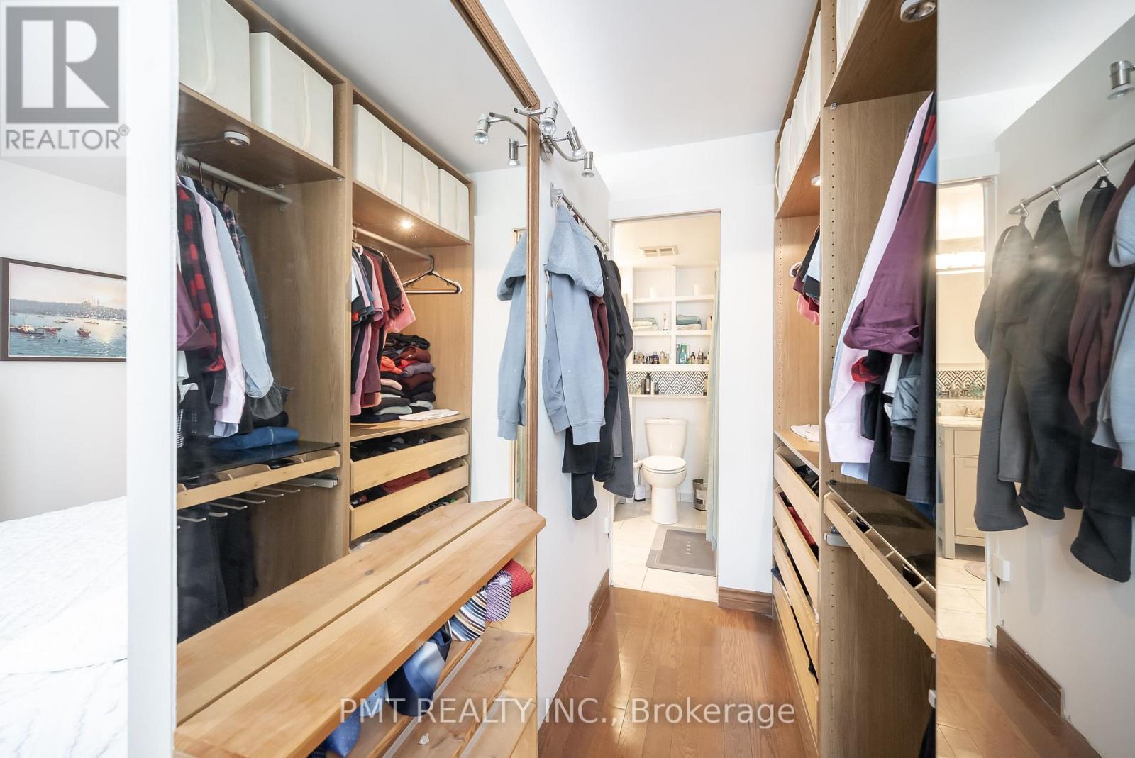 801 - 95 Lombard Street, Toronto, ON - Indoor