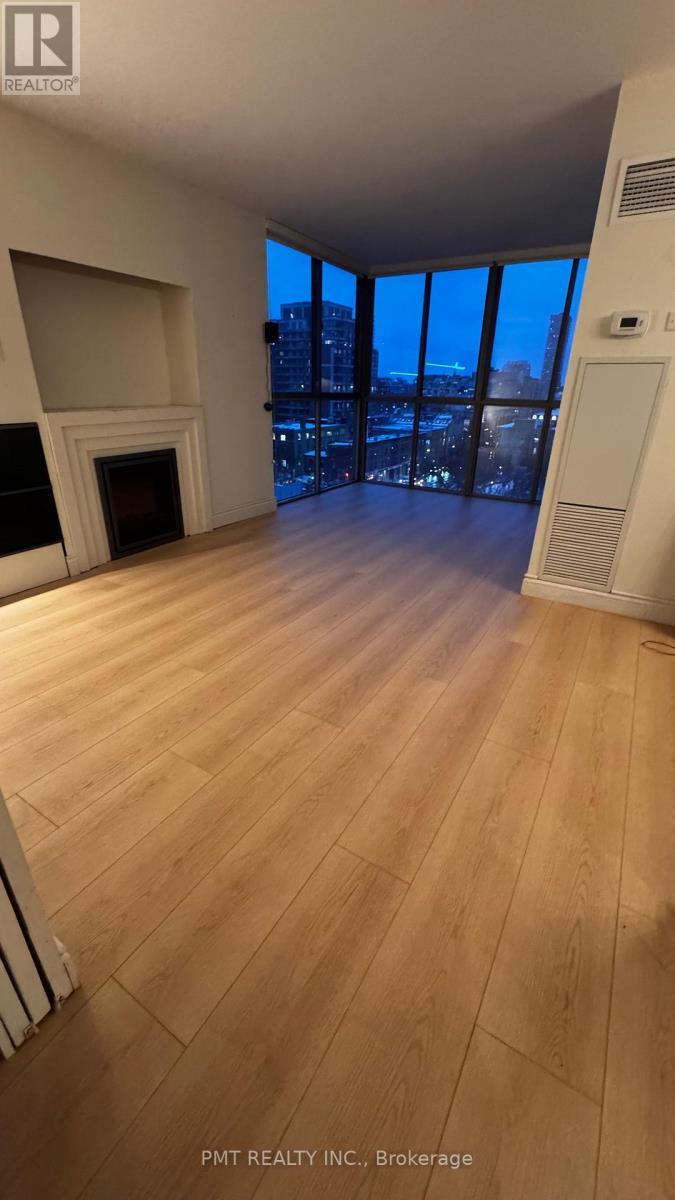 801 - 95 Lombard Street, Toronto, ON - Indoor Photo Showing Other Room