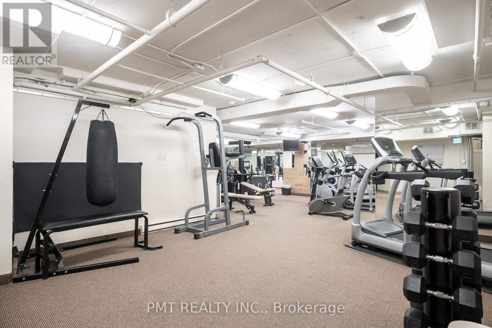 801 - 95 Lombard Street, Toronto, ON - Indoor Photo Showing Gym Room