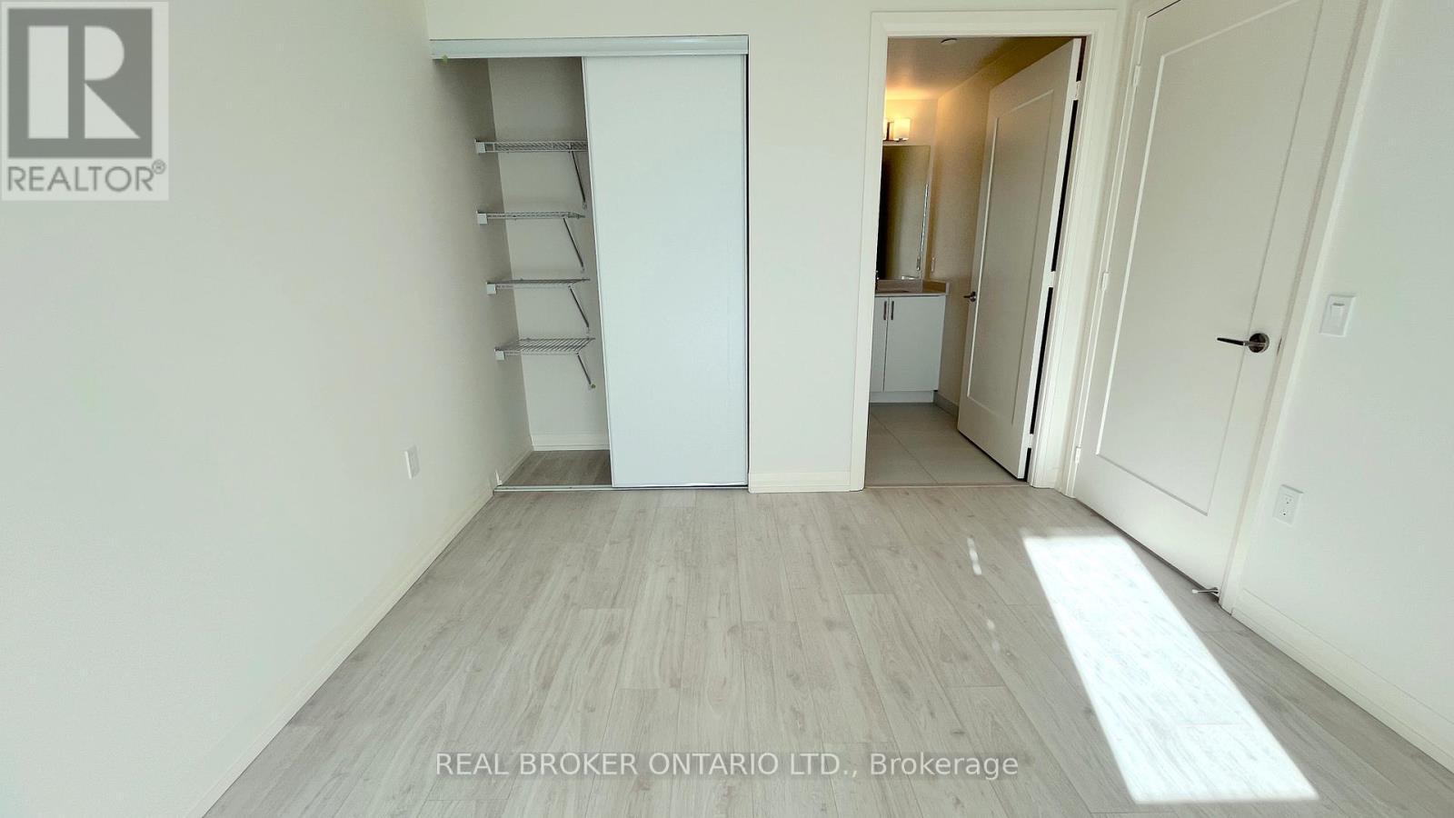 307 - 27 Korda Gate, Vaughan, ON