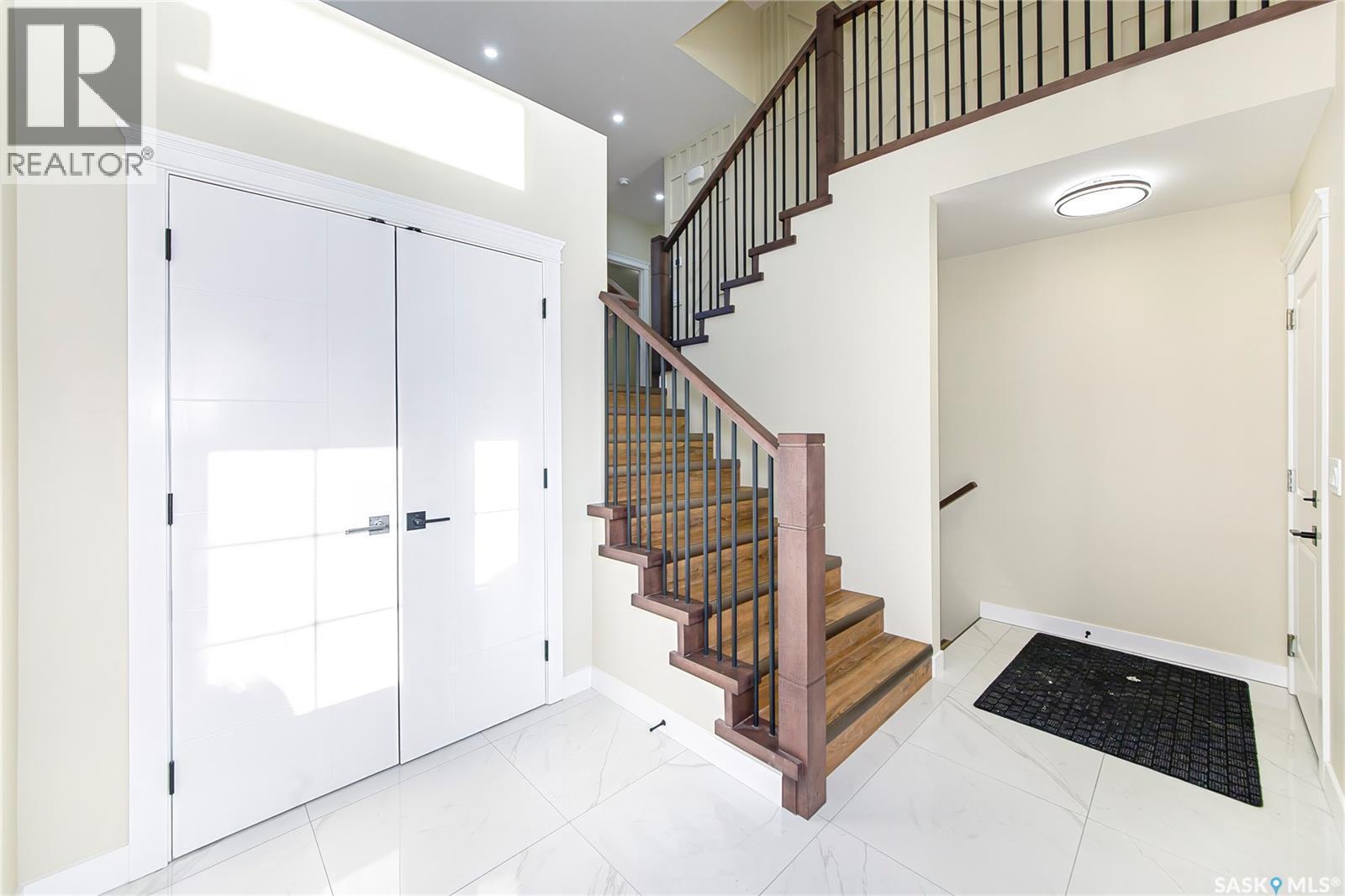 355 Sharma Lane, Saskatoon, SK - Indoor Photo Showing Other Room