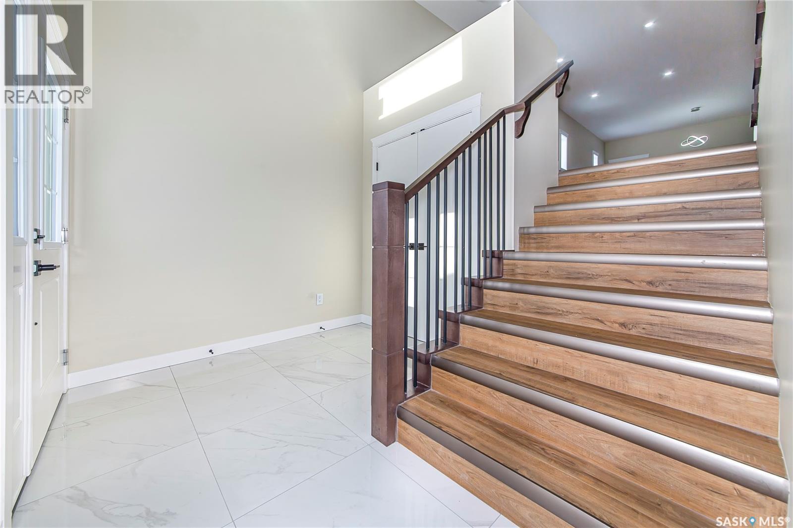 355 Sharma Lane, Saskatoon, SK - Indoor Photo Showing Other Room