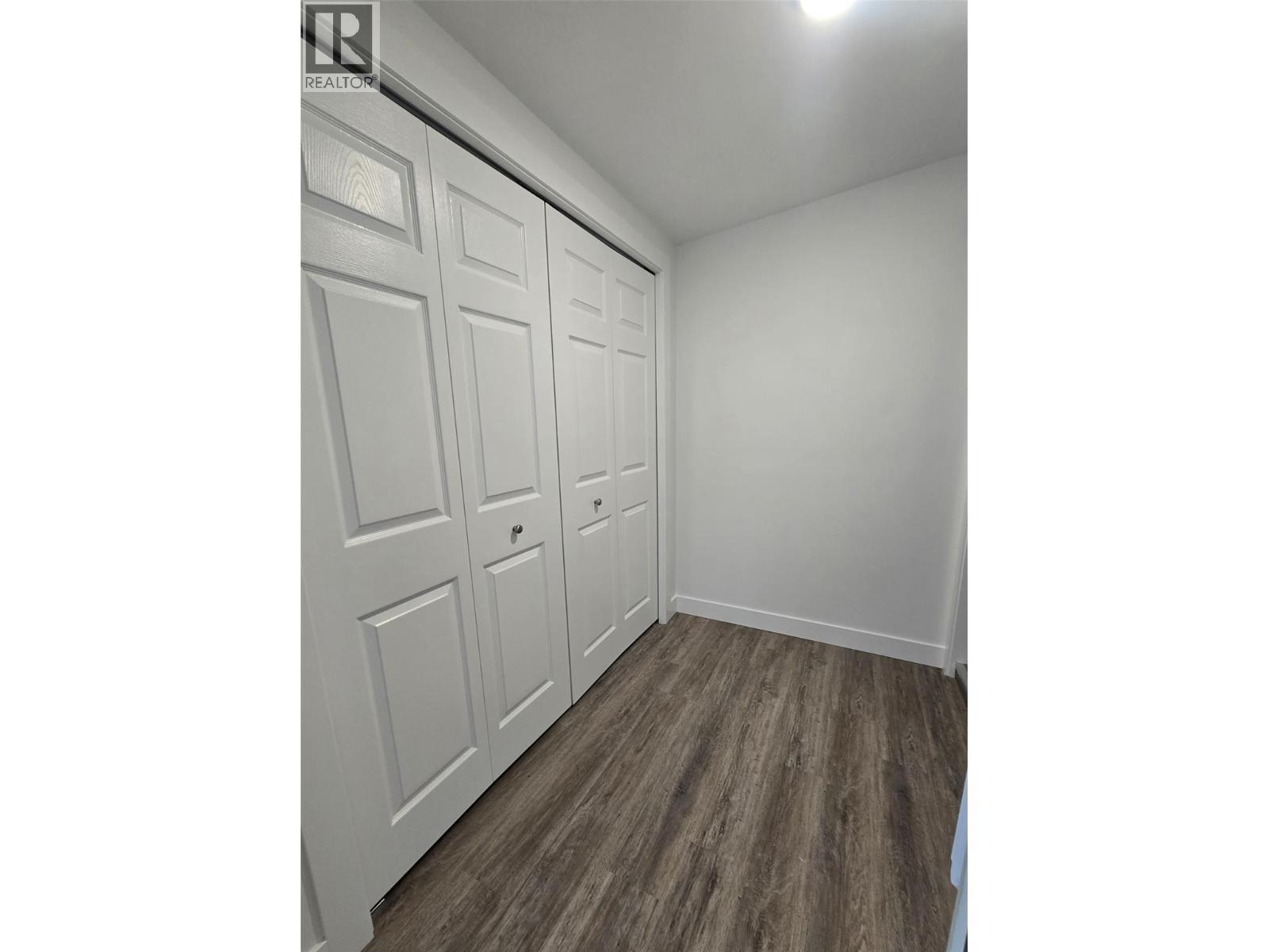 4029 Broadwater Road Unit# 9, Robson, BC