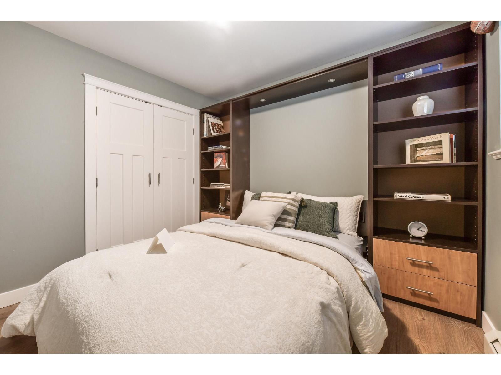 6035 172B Street, Surrey, BC - Indoor Photo Showing Bedroom