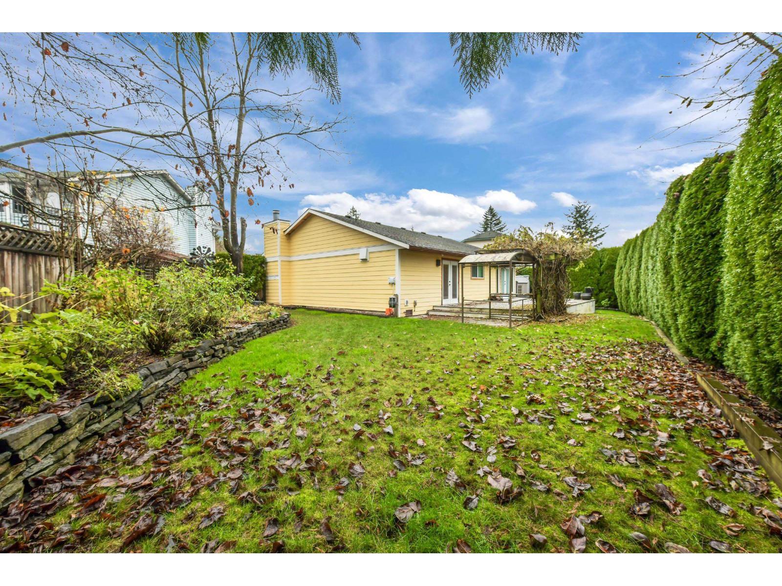 6035 172B Street, Surrey, BC - Outdoor