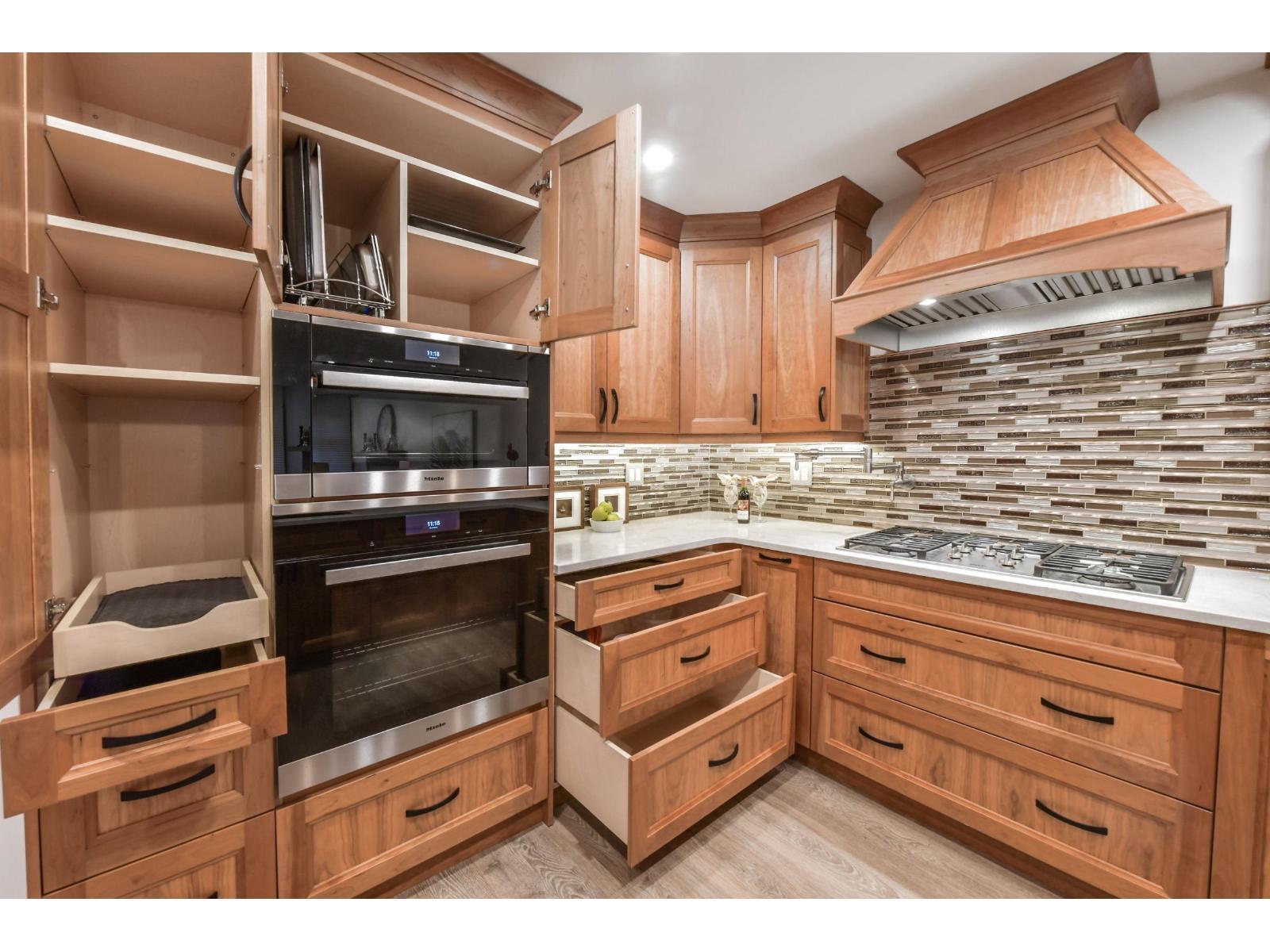 6035 172B Street, Surrey, BC - Indoor Photo Showing Other Room