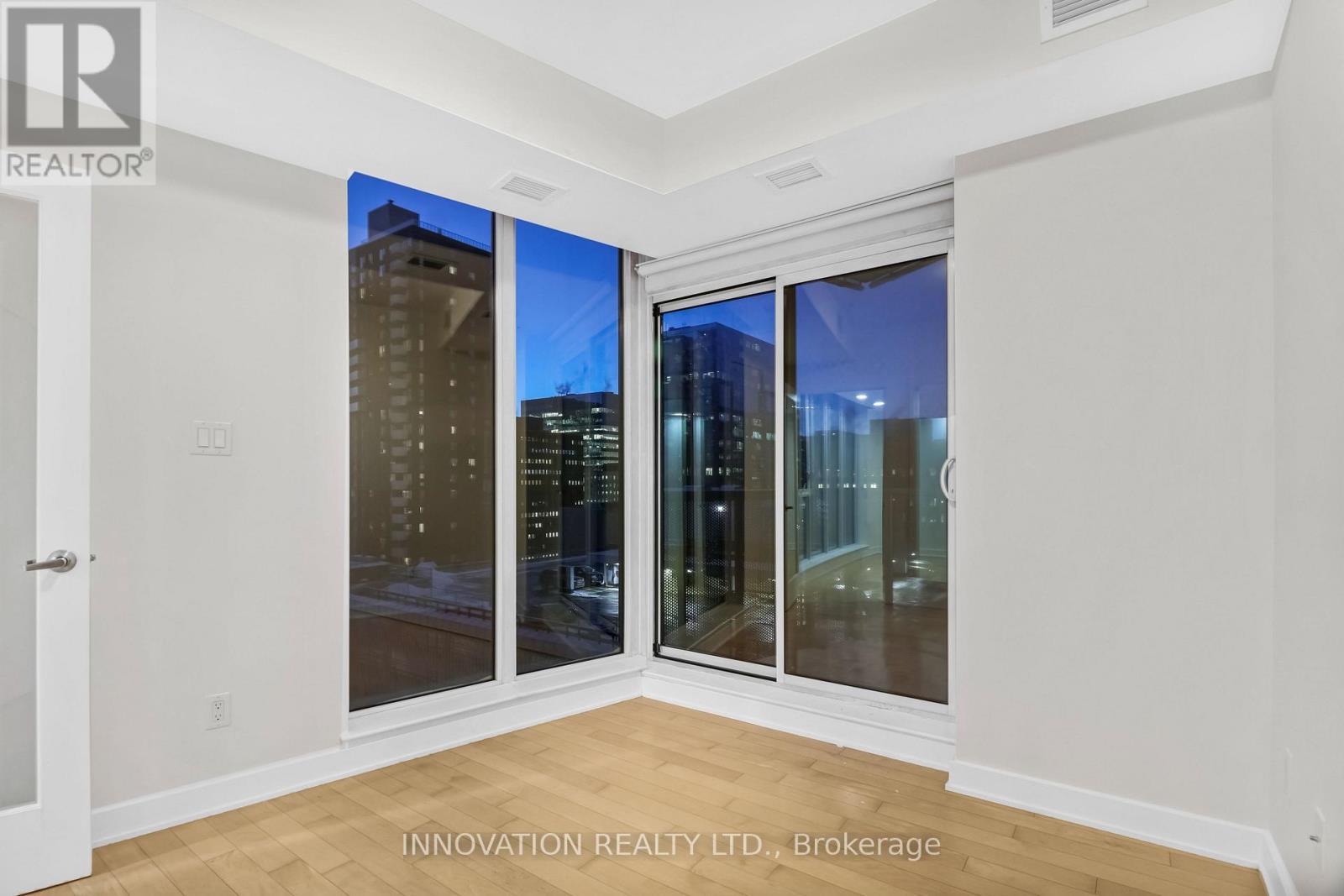 1203 - 40 Nepean Street, Ottawa, ON - Photo Showing Other Room