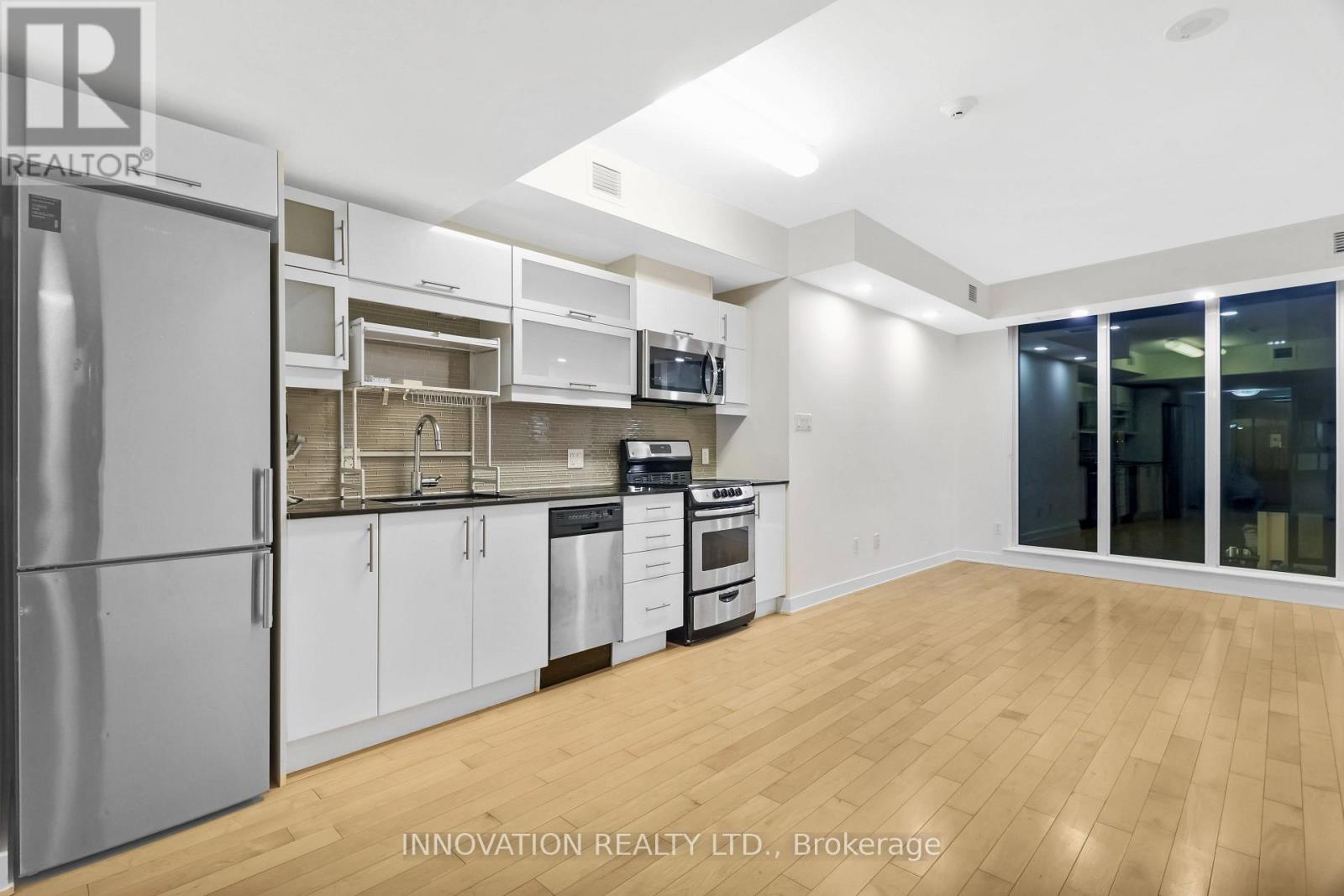 1203 - 40 Nepean Street, Ottawa, ON - Indoor Photo Showing Kitchen With Stainless Steel Kitchen