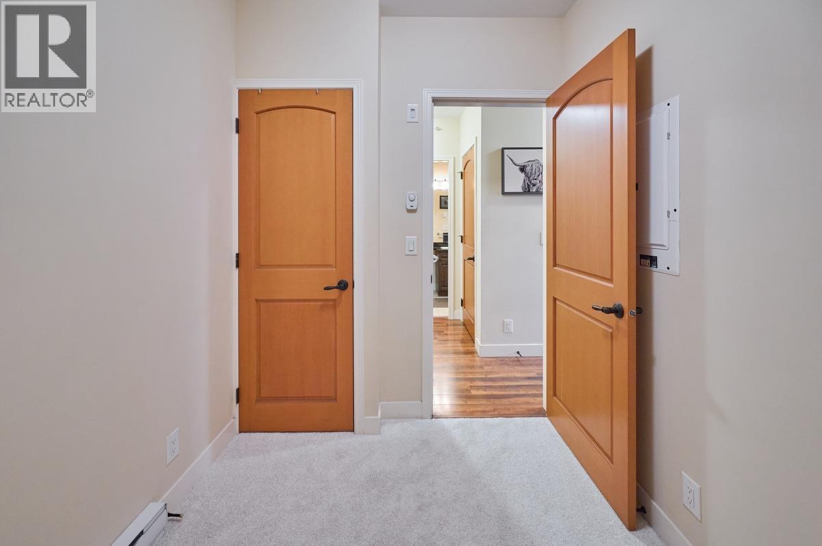 418 11935 Burnett Street, Maple Ridge, BC - Indoor Photo Showing Other Room