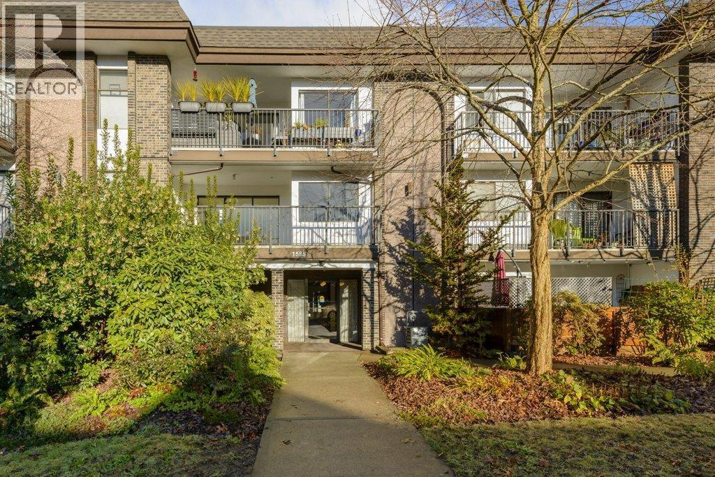 105 1585 E 4Th Avenue, Vancouver, BC - Outdoor With Balcony