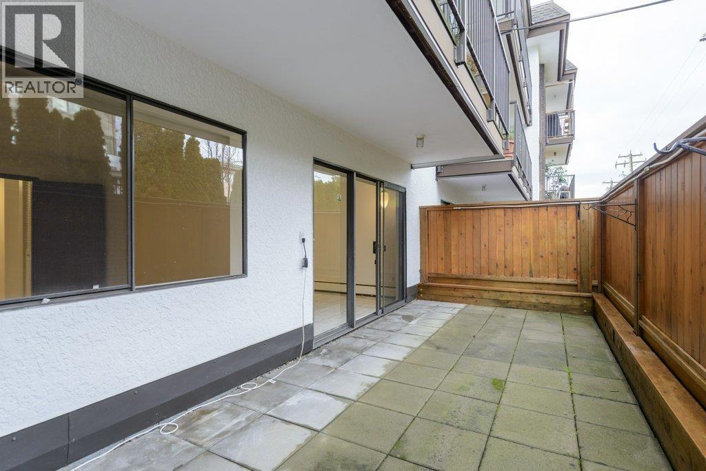 105 1585 E 4Th Avenue, Vancouver, BC - Outdoor With Exterior