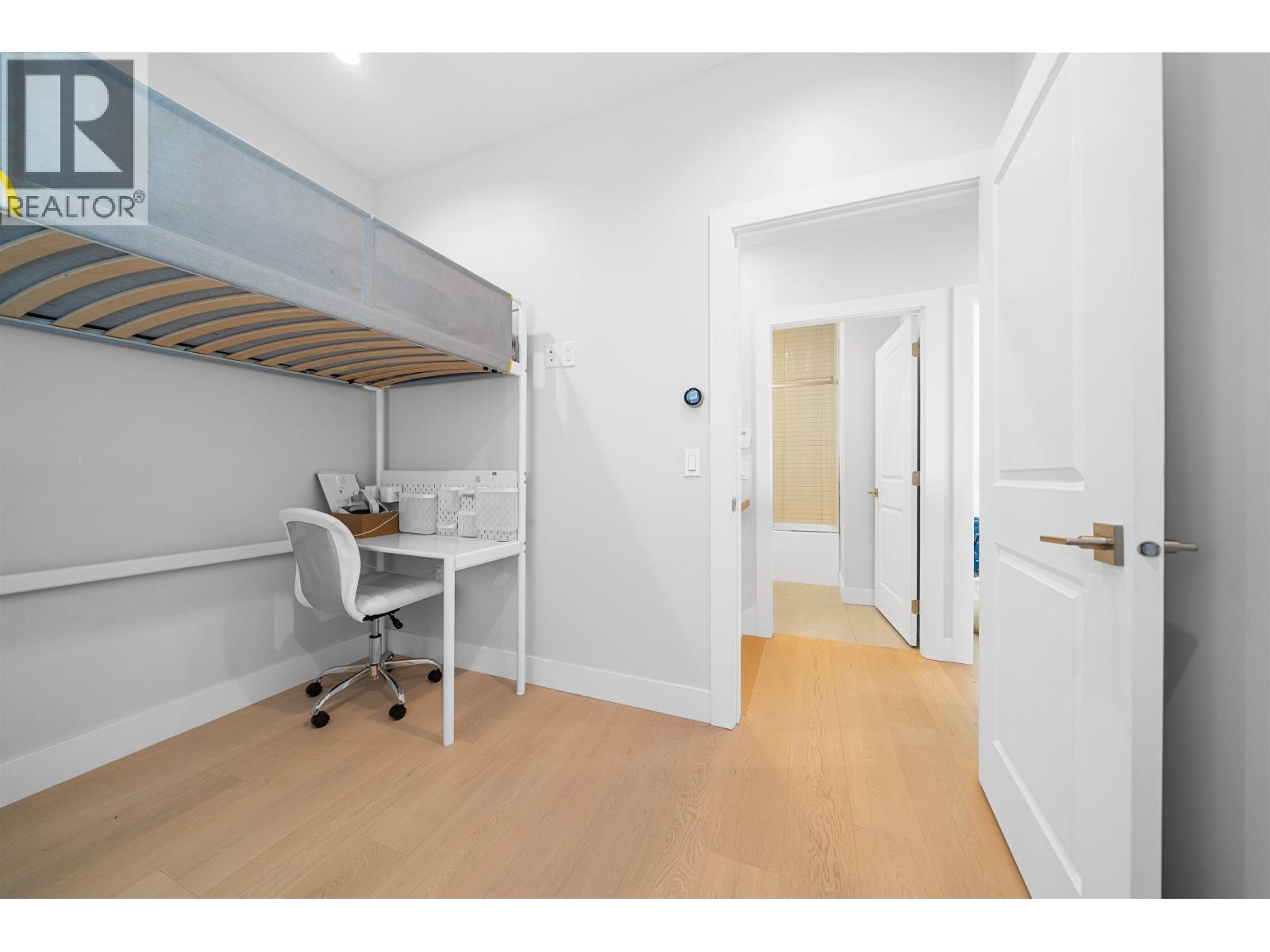 3448 Pandora Street, Vancouver, BC - Indoor