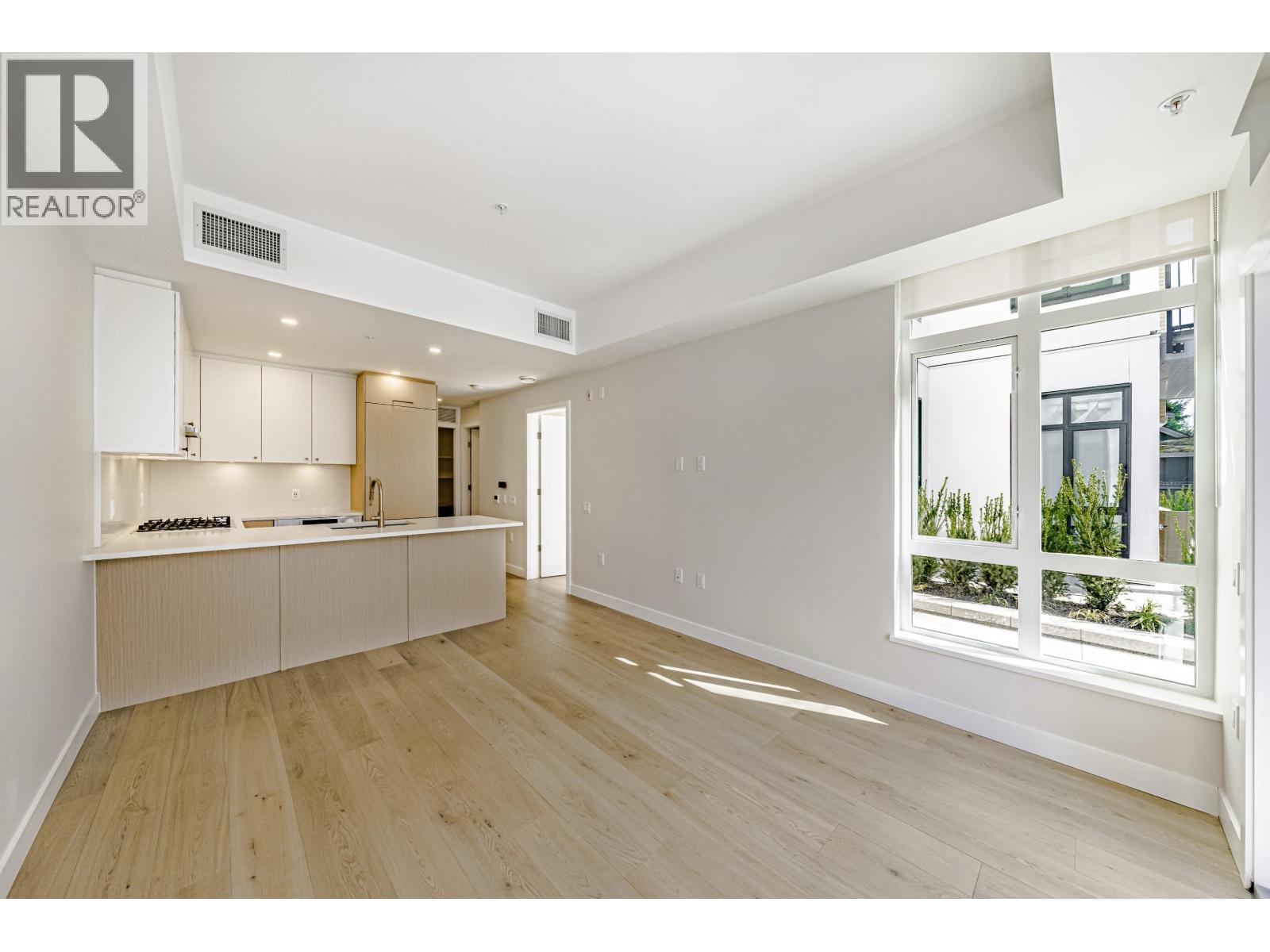 104 5007 Ash Street, Vancouver, BC - Indoor