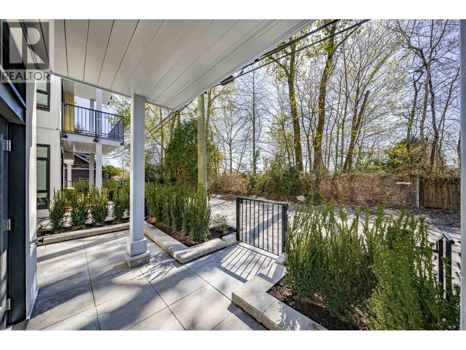 104 5007 Ash Street, Vancouver, BC - Outdoor With Deck Patio Veranda