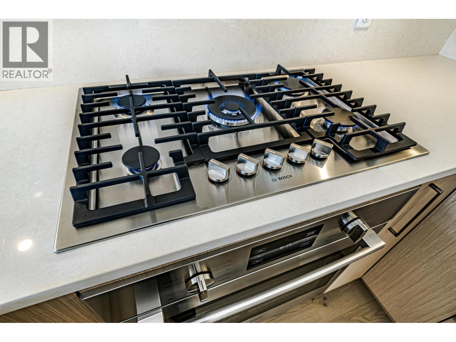 104 5007 Ash Street, Vancouver, BC - Indoor Photo Showing Other Room