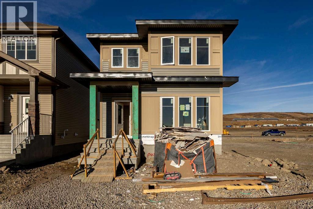 438 Heartland Way, Cochrane, AB