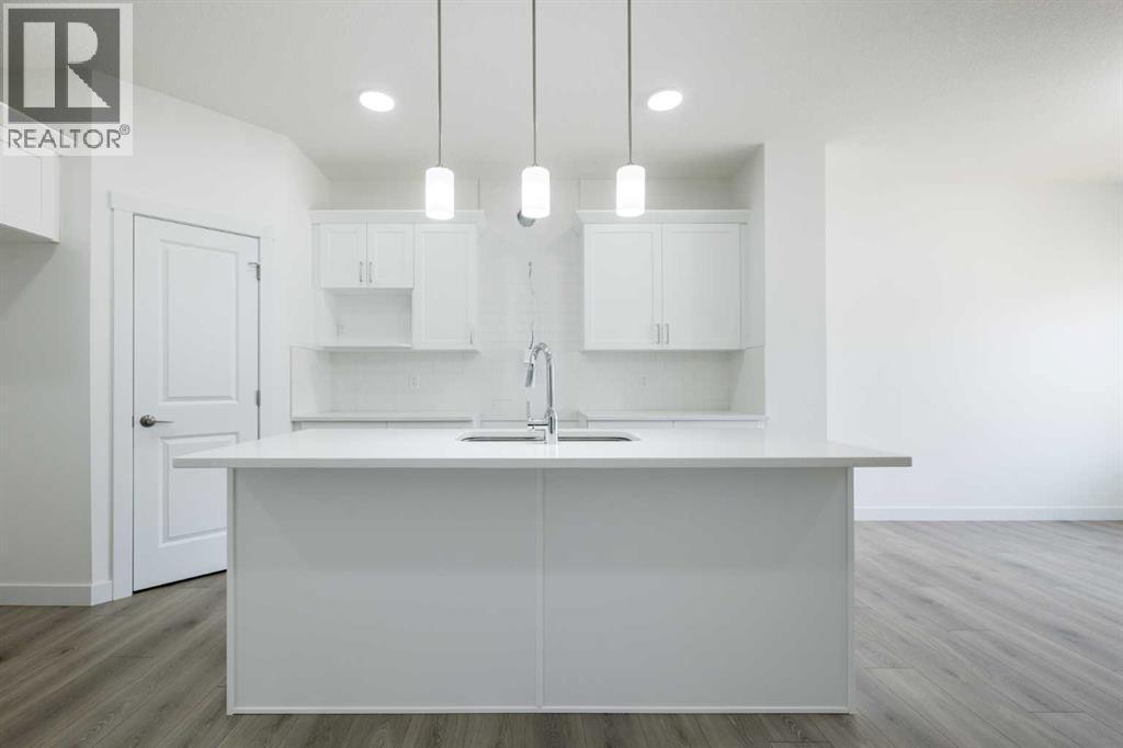 438 Heartland Way, Cochrane, AB