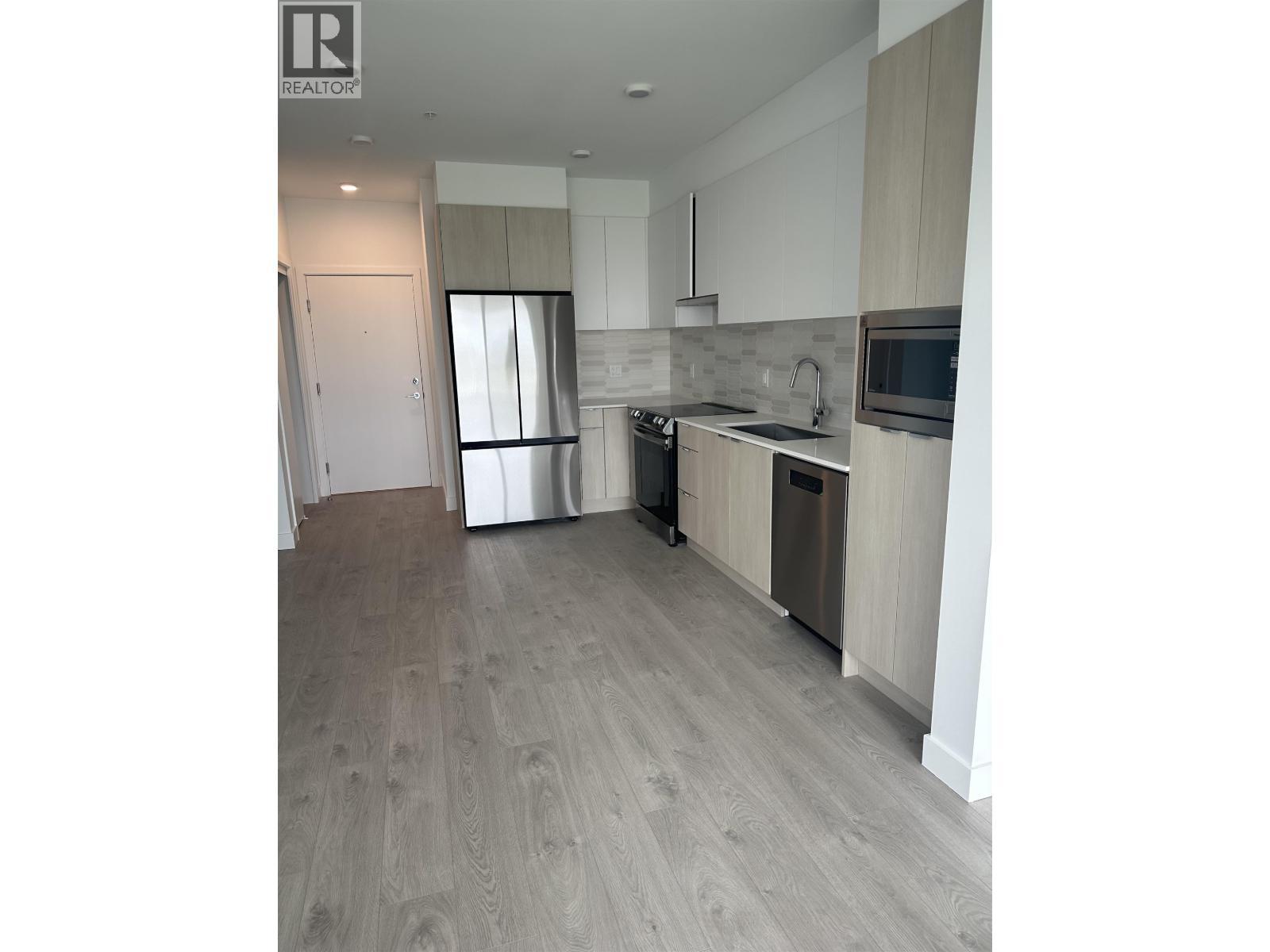 409 2431 Rabbit Drive, Delta, BC - Indoor Photo Showing Kitchen