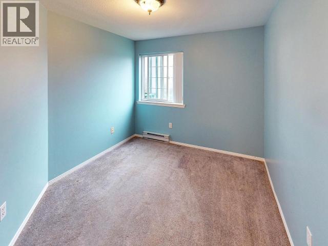 206-5701 Willow Ave, Powell River, BC - Indoor Photo Showing Other Room