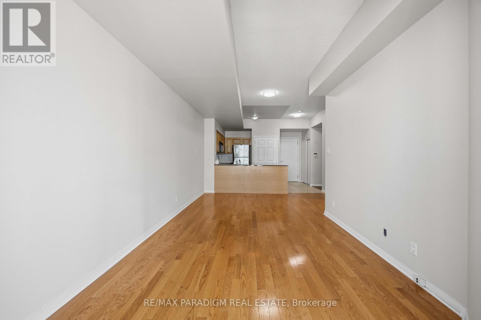 2515 - 230 Queens Quay W, Toronto, ON