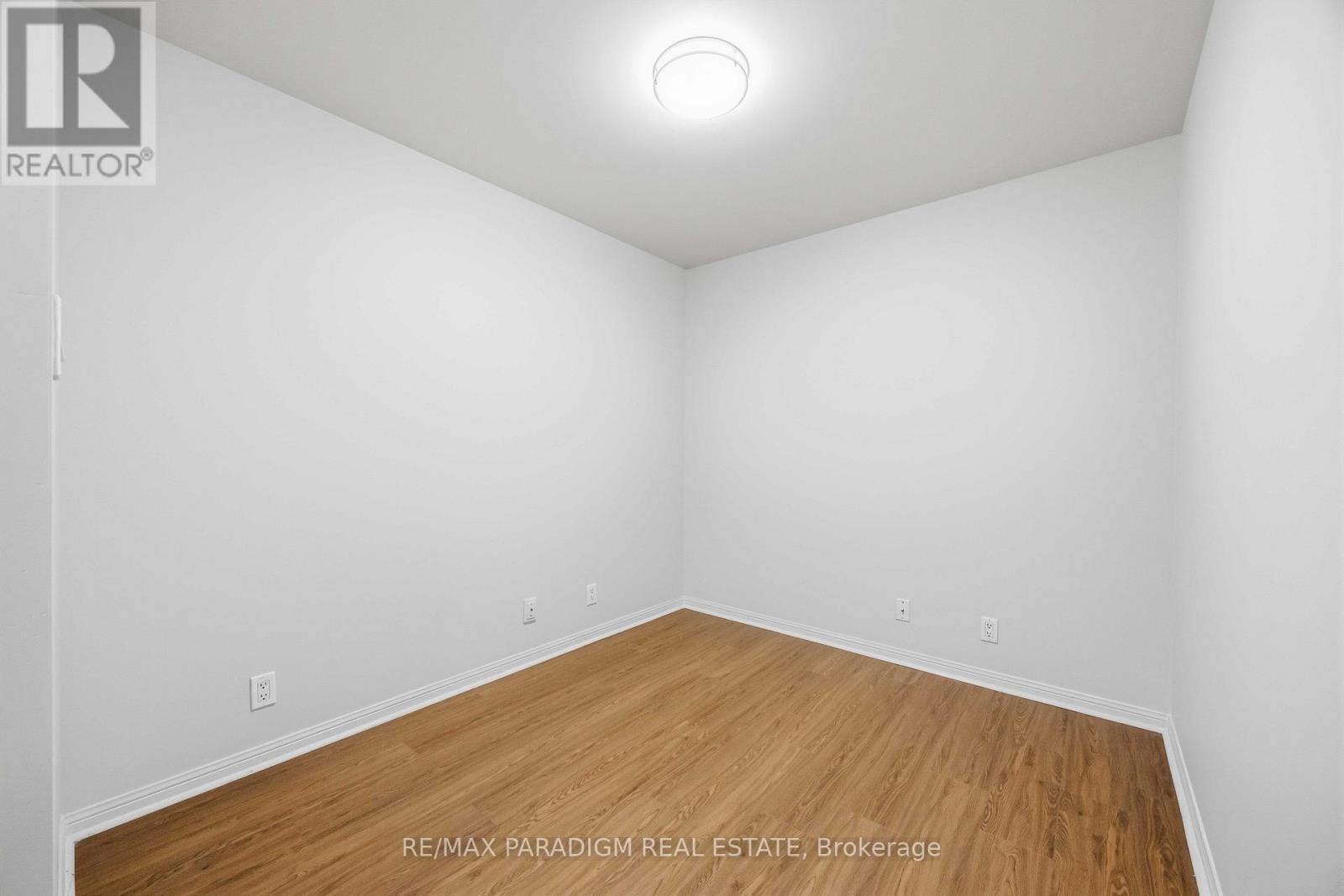 2515 - 230 Queens Quay W, Toronto, ON