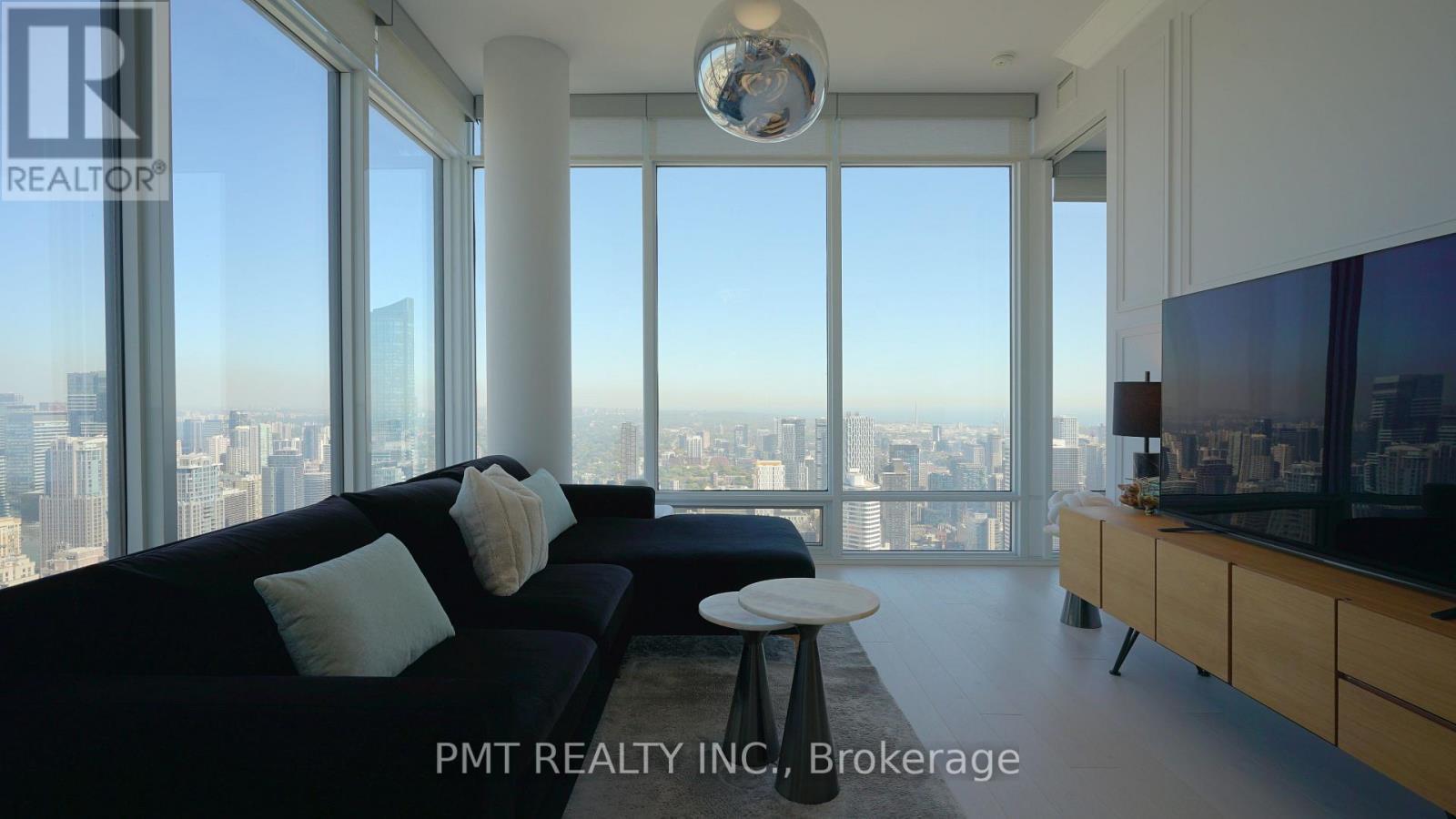 5102 - 488 University Avenue, Toronto, ON