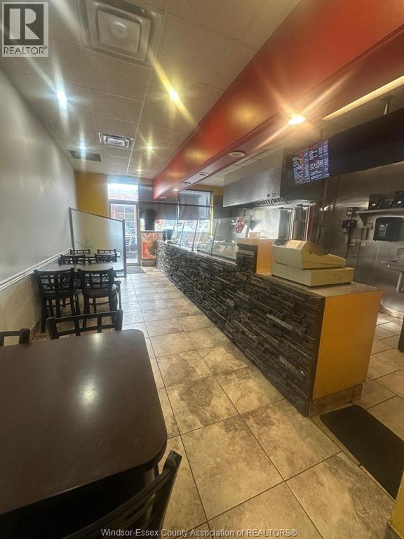 2212 Huron Church Road, Windsor, ON