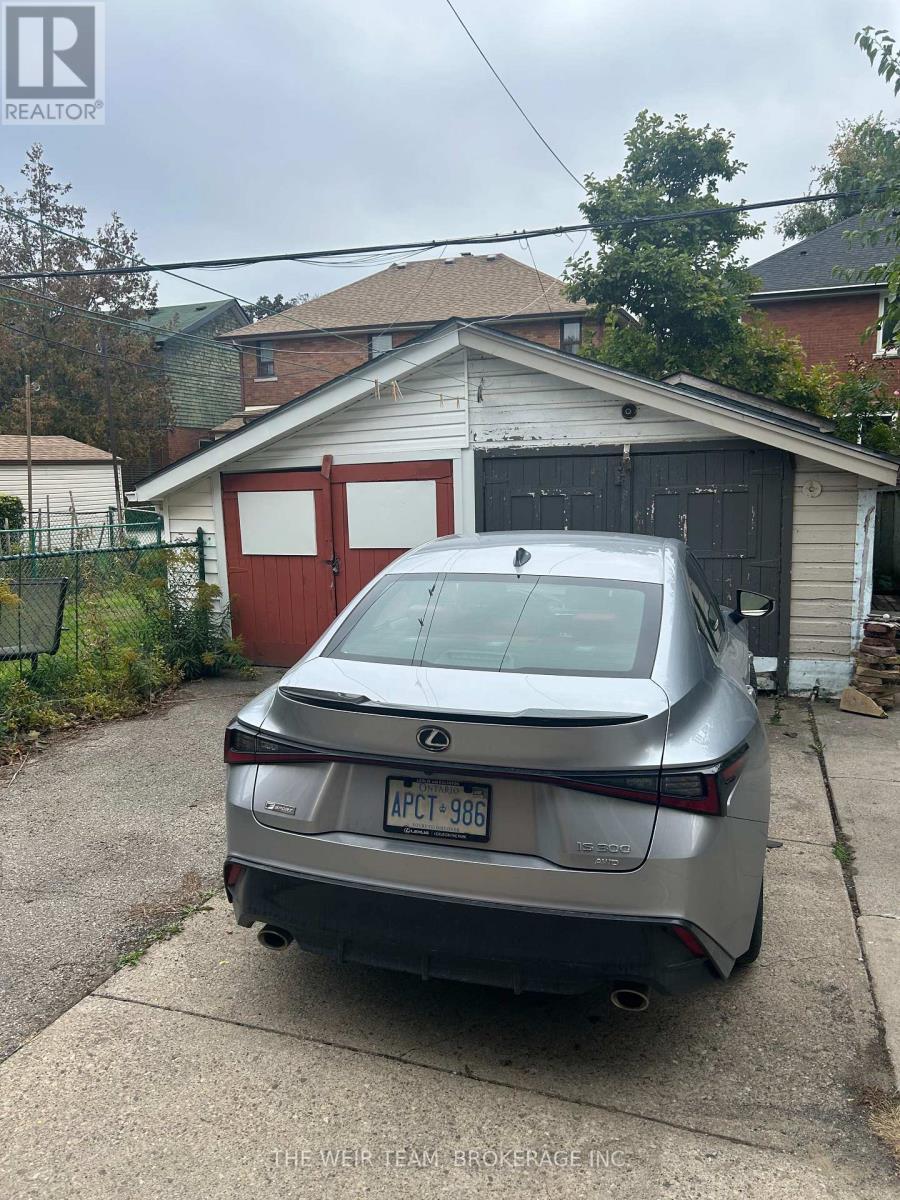 157 Mortimer Avenue, Toronto, ON