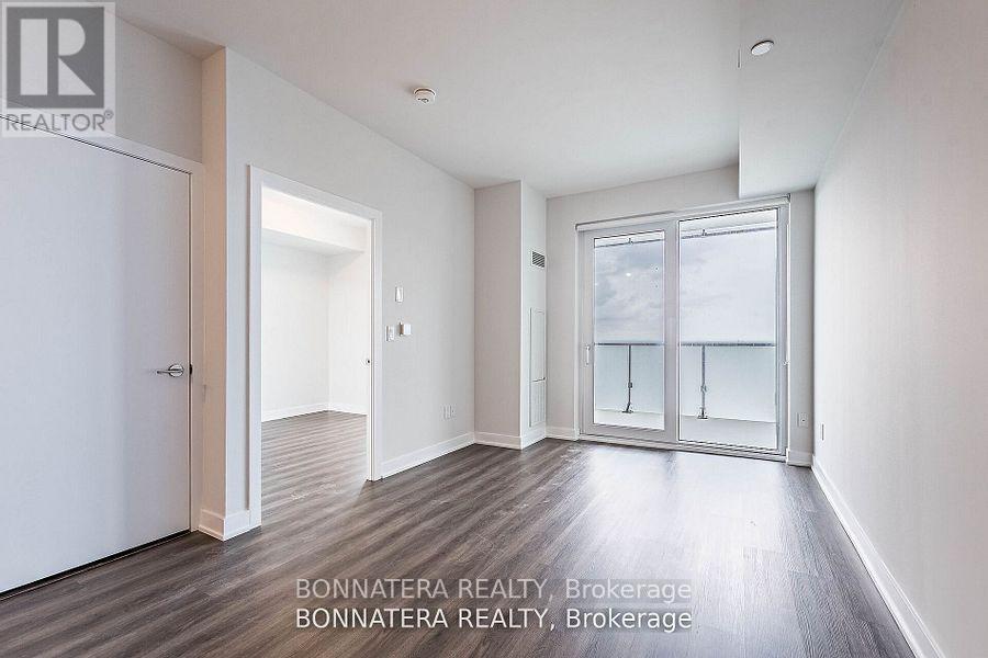 3702 - 4130 Parkside Village Drive, Mississauga, ON - Indoor Photo Showing Other Room