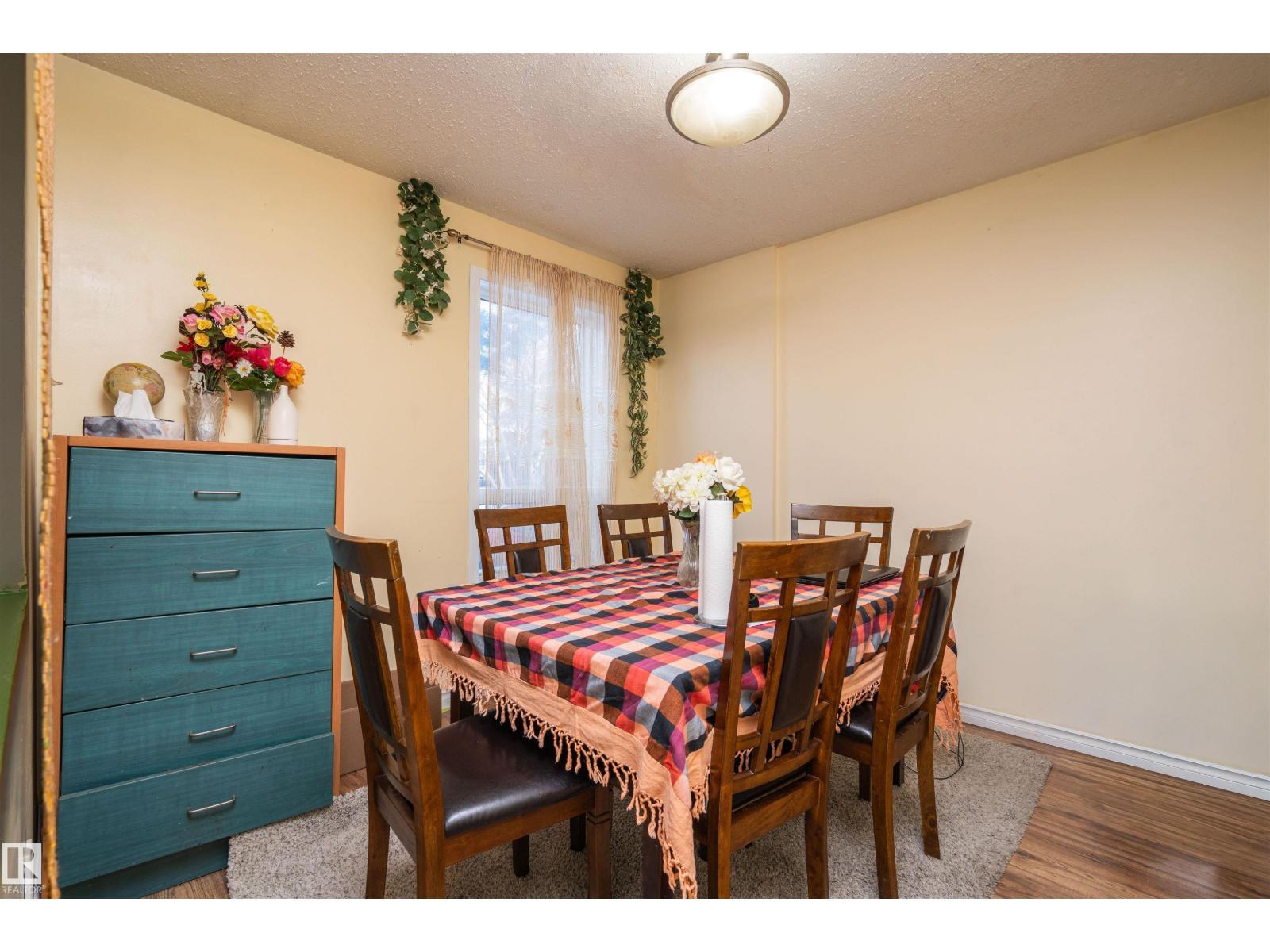 644 Saddleback Rd Nw, Edmonton, AB