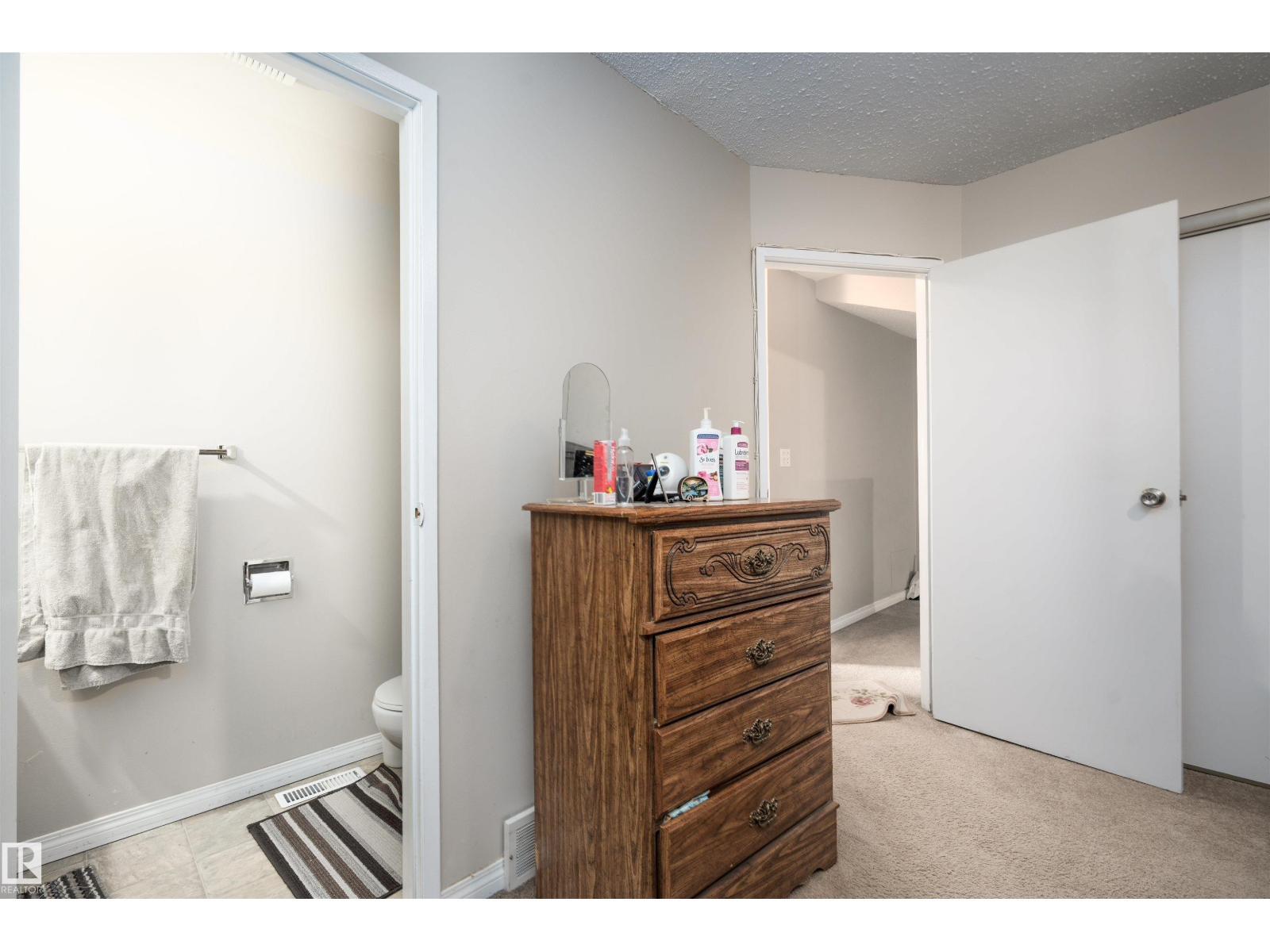 644 Saddleback Rd Nw, Edmonton, AB