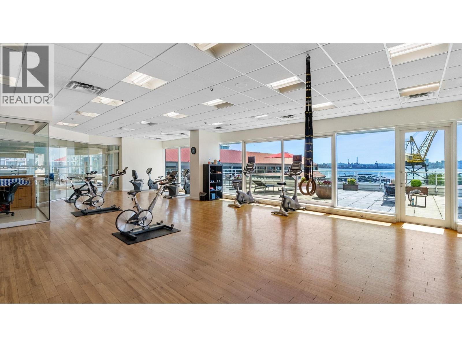 2102 188 E Esplanade Street, North Vancouver, BC - Indoor Photo Showing Gym Room