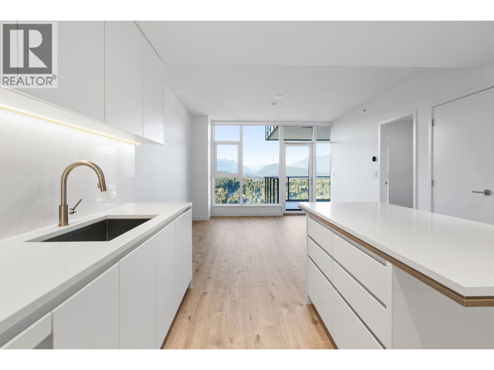 3901 720 Farrow Street, Coquitlam, BC