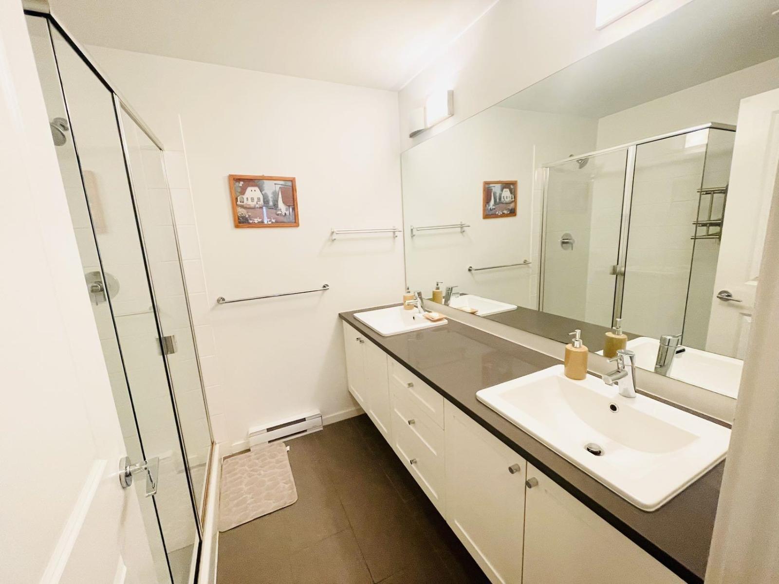 10 15268 28 Avenue, Surrey, BC - Indoor Photo Showing Bathroom