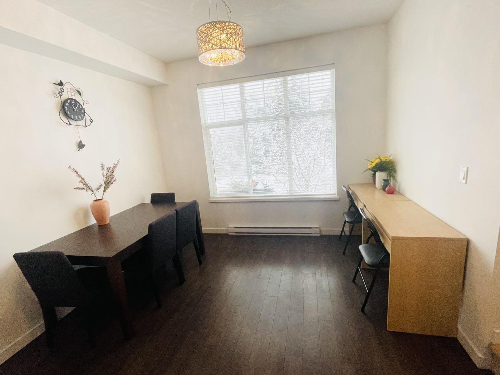 10 15268 28 Avenue, Surrey, BC - Indoor Photo Showing Office