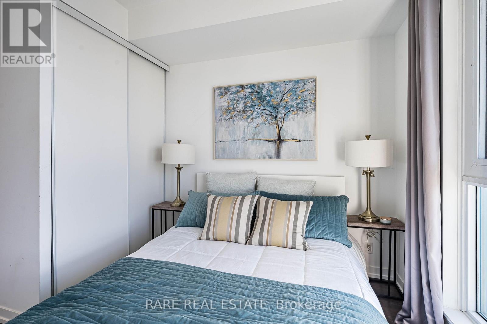 5506 - 5 Buttermill Avenue, Vaughan, ON