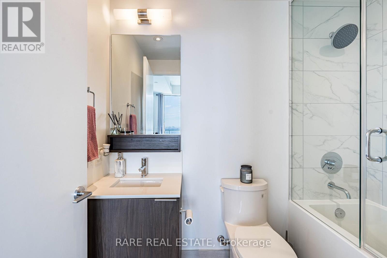 5506 - 5 Buttermill Avenue, Vaughan, ON