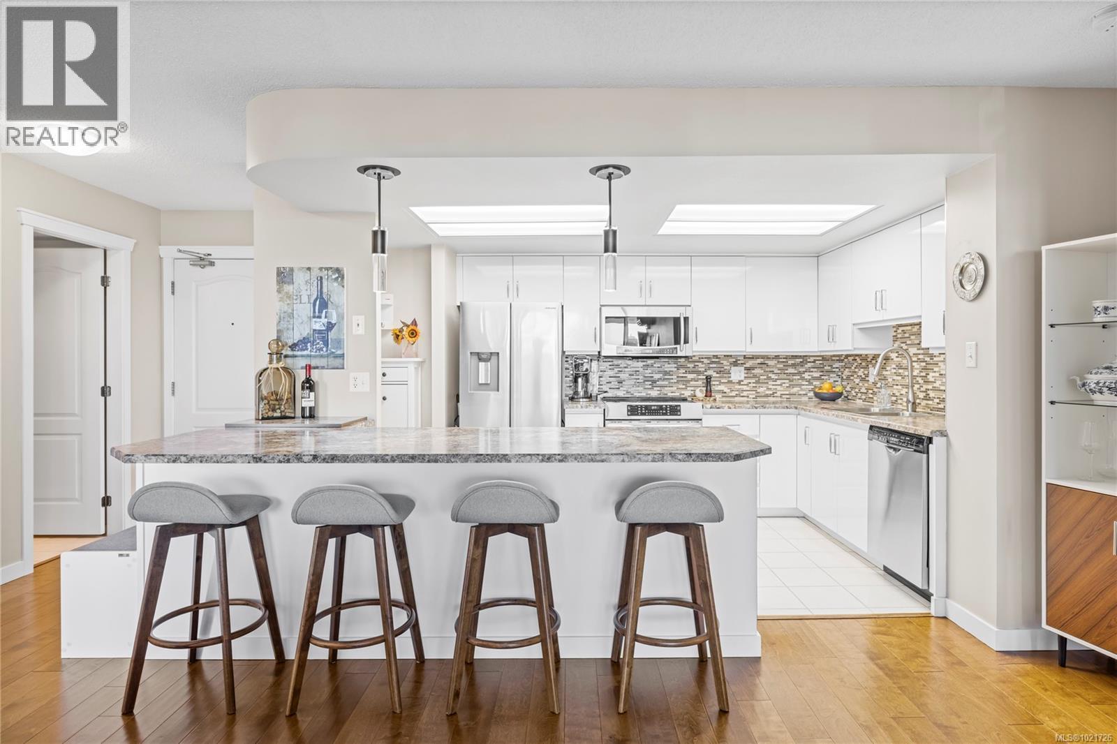 206 158 Promenade Dr, Nanaimo, BC