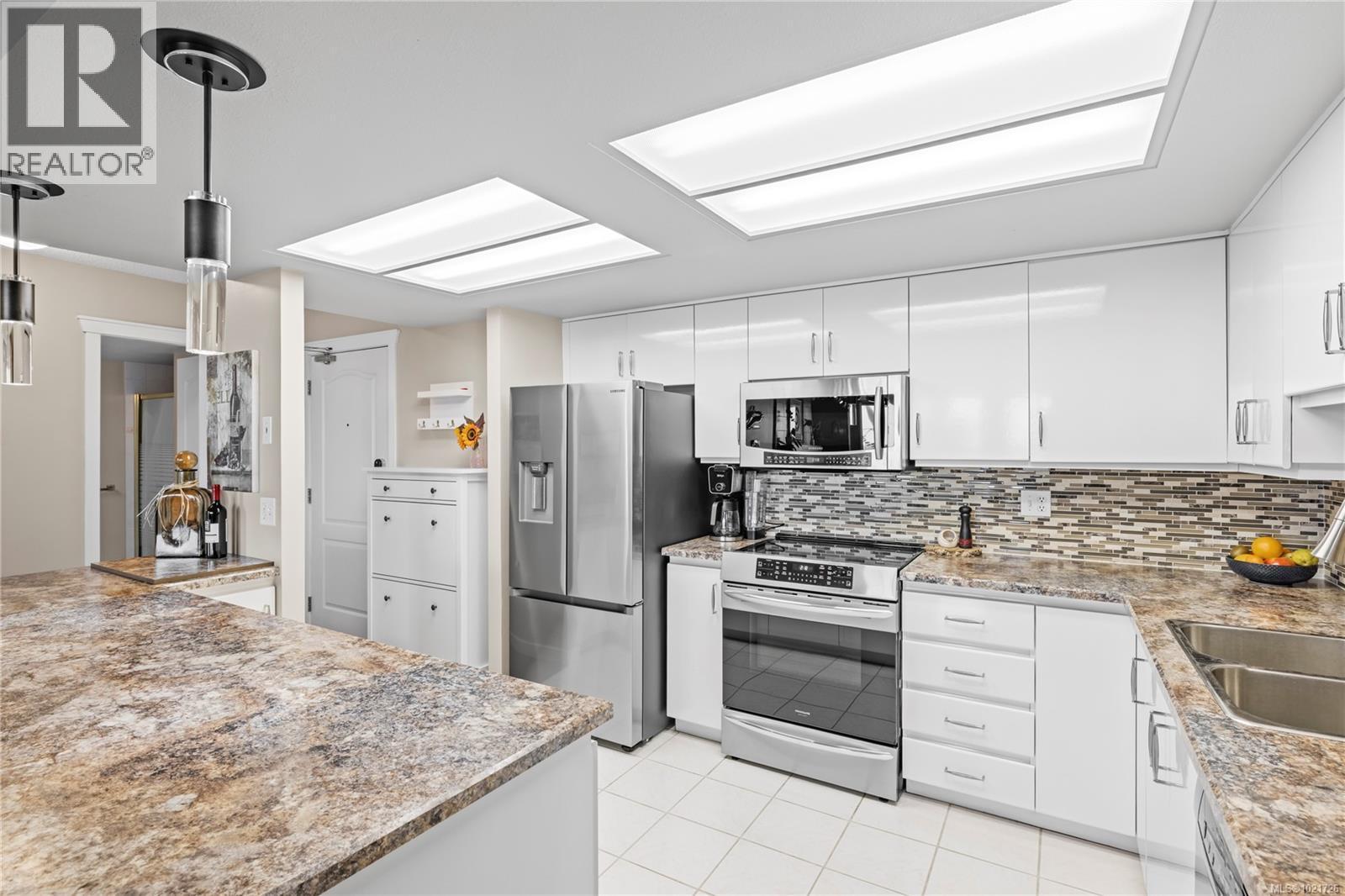 206 158 Promenade Dr, Nanaimo, BC