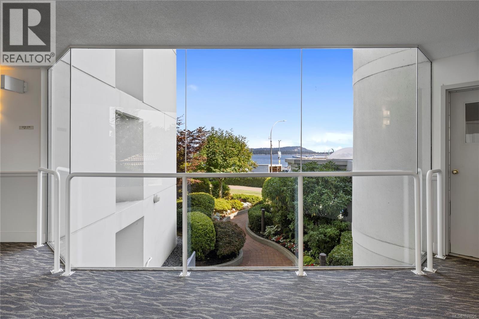 206 158 Promenade Dr, Nanaimo, BC