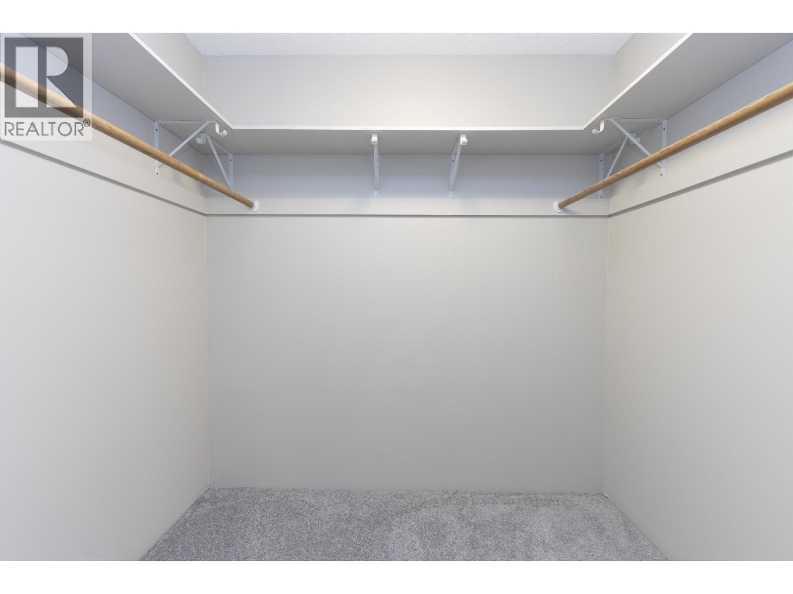 10 1500 Judd Road, Squamish, BC - Indoor With Storage