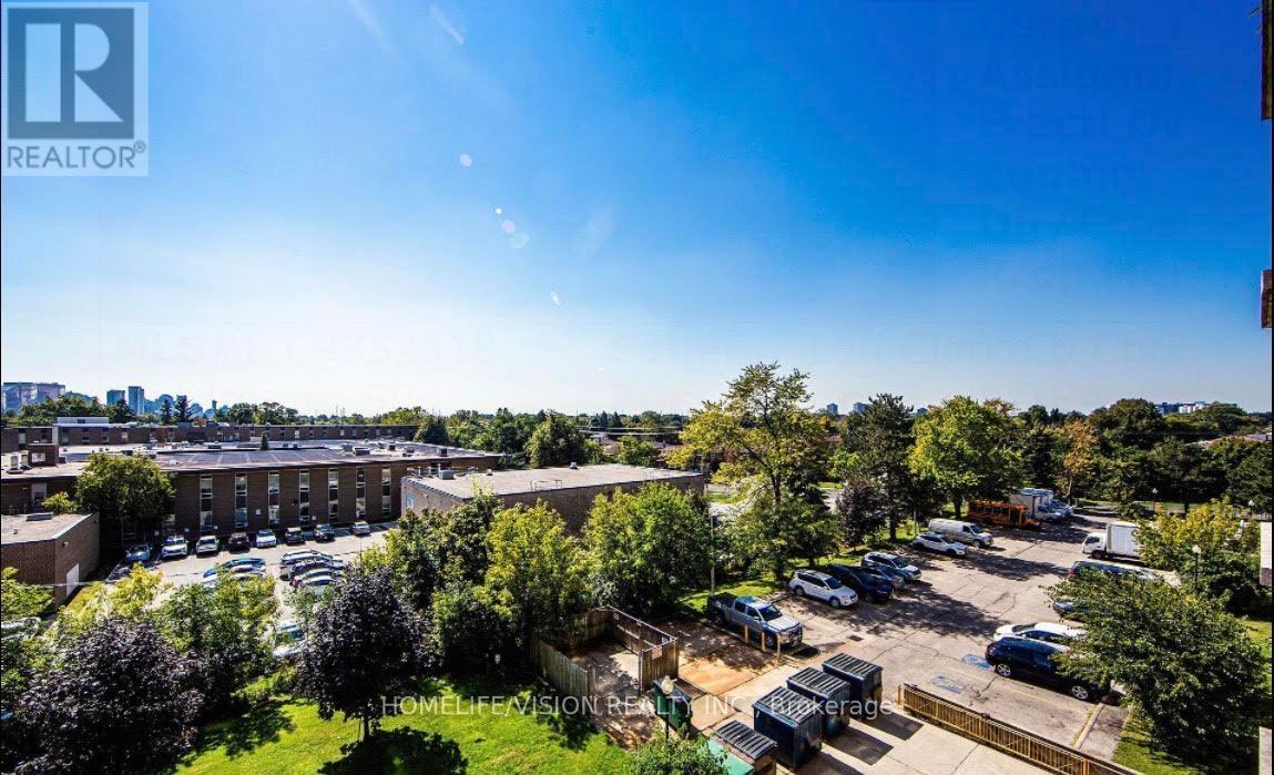 515 - 175 Hilda Avenue, Toronto, ON - Outdoor With View