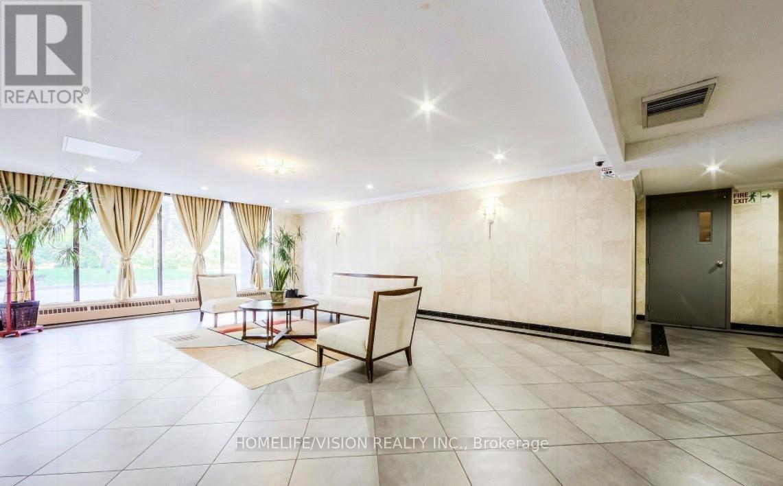 515 - 175 Hilda Avenue, Toronto, ON - Indoor Photo Showing Other Room