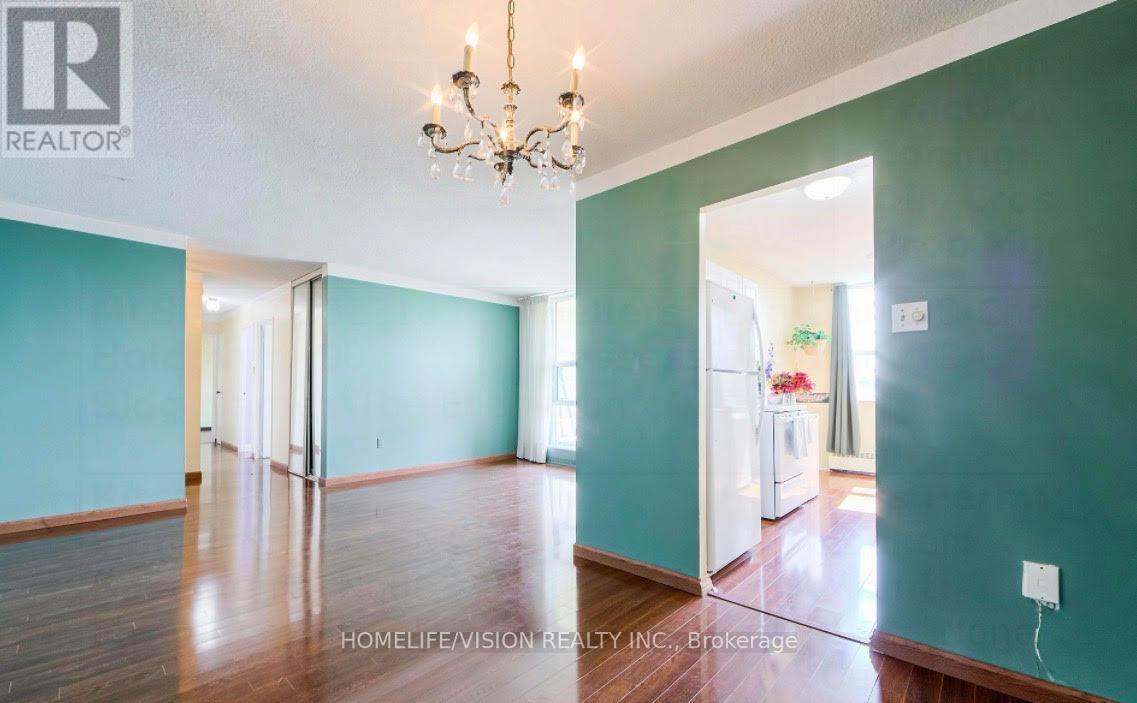 515 - 175 Hilda Avenue, Toronto, ON - Indoor Photo Showing Other Room