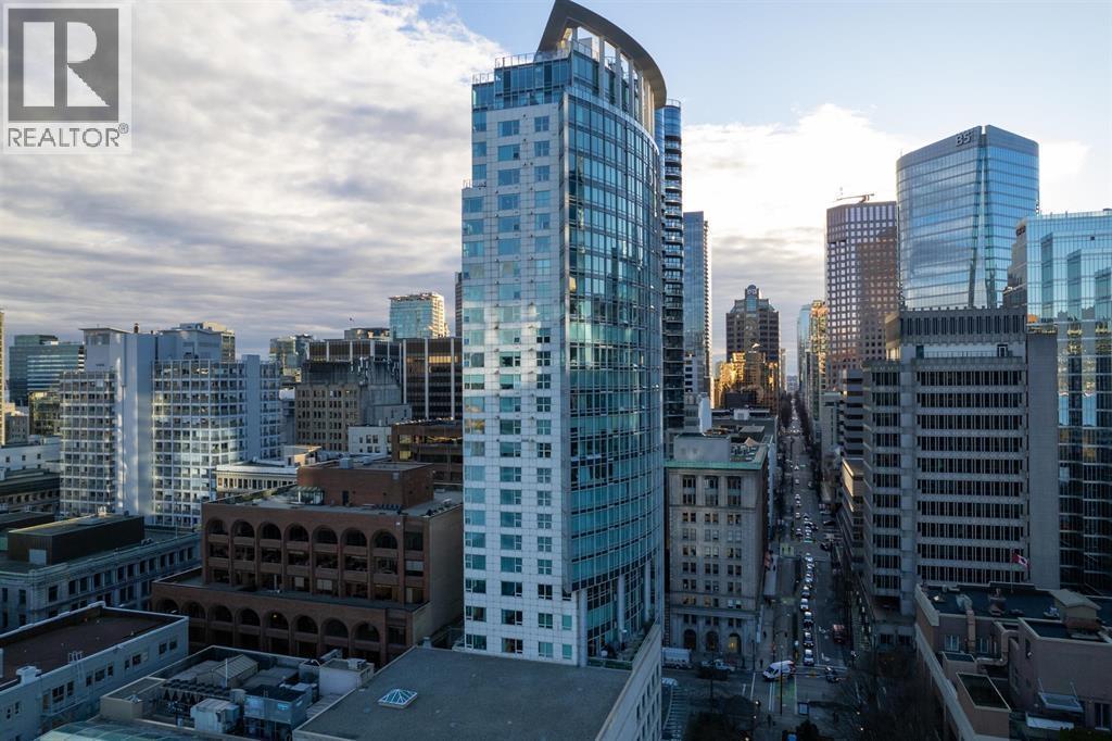 2203 837 W Hastings Street, Vancouver, BC - Outdoor With Facade