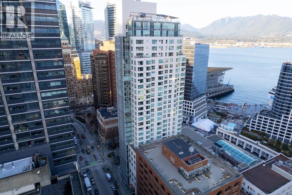 2203 837 W Hastings Street, Vancouver, BC - Outdoor With Facade