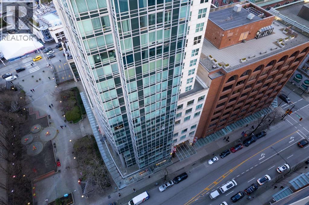 2203 837 W Hastings Street, Vancouver, BC - Outdoor