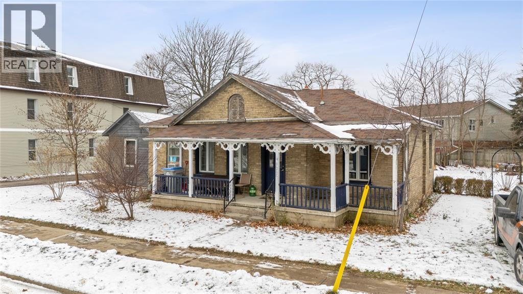 4 Clyde Street, Lambton Shores, ON - Outdoor With Deck Patio Veranda