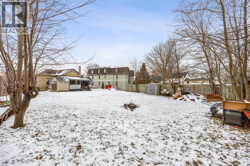 4 Clyde Street, Lambton Shores, ON - Outdoor